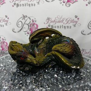 Windstone editions Hollywood California Decorative Dragon Figurine Green purple